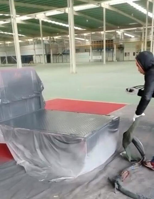 聚脲噴涂機品牌哪個好卡車防腐耐磨噴涂聚脲