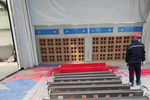 礦山設備耐磨聚脲涂料噴涂施工