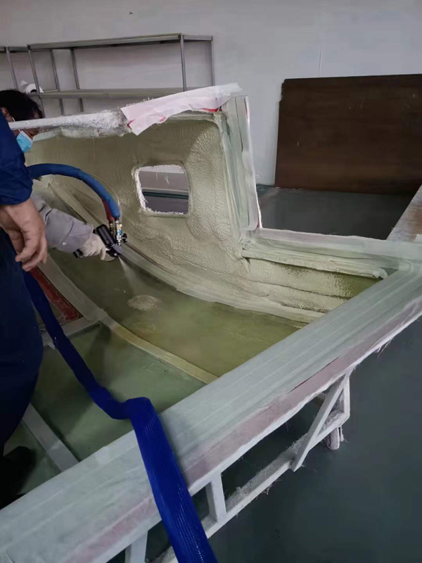 涂料霧化噴涂車輛保溫