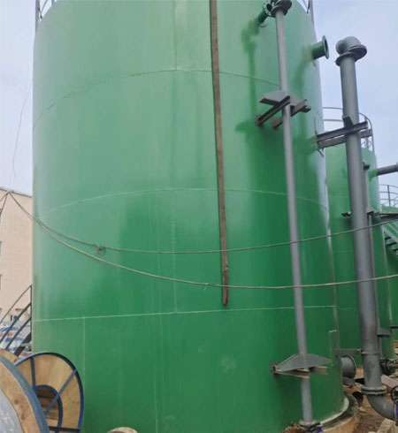 罐體防腐噴涂聚脲施工